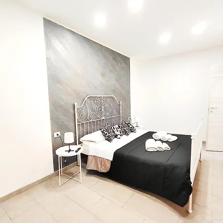 Ferienhaus Black & White